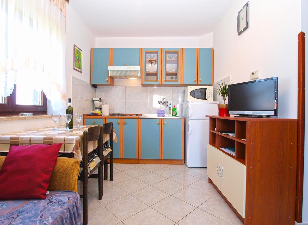 Apartments Blazenka 1270 Πούλα Εξωτερικό φωτογραφία