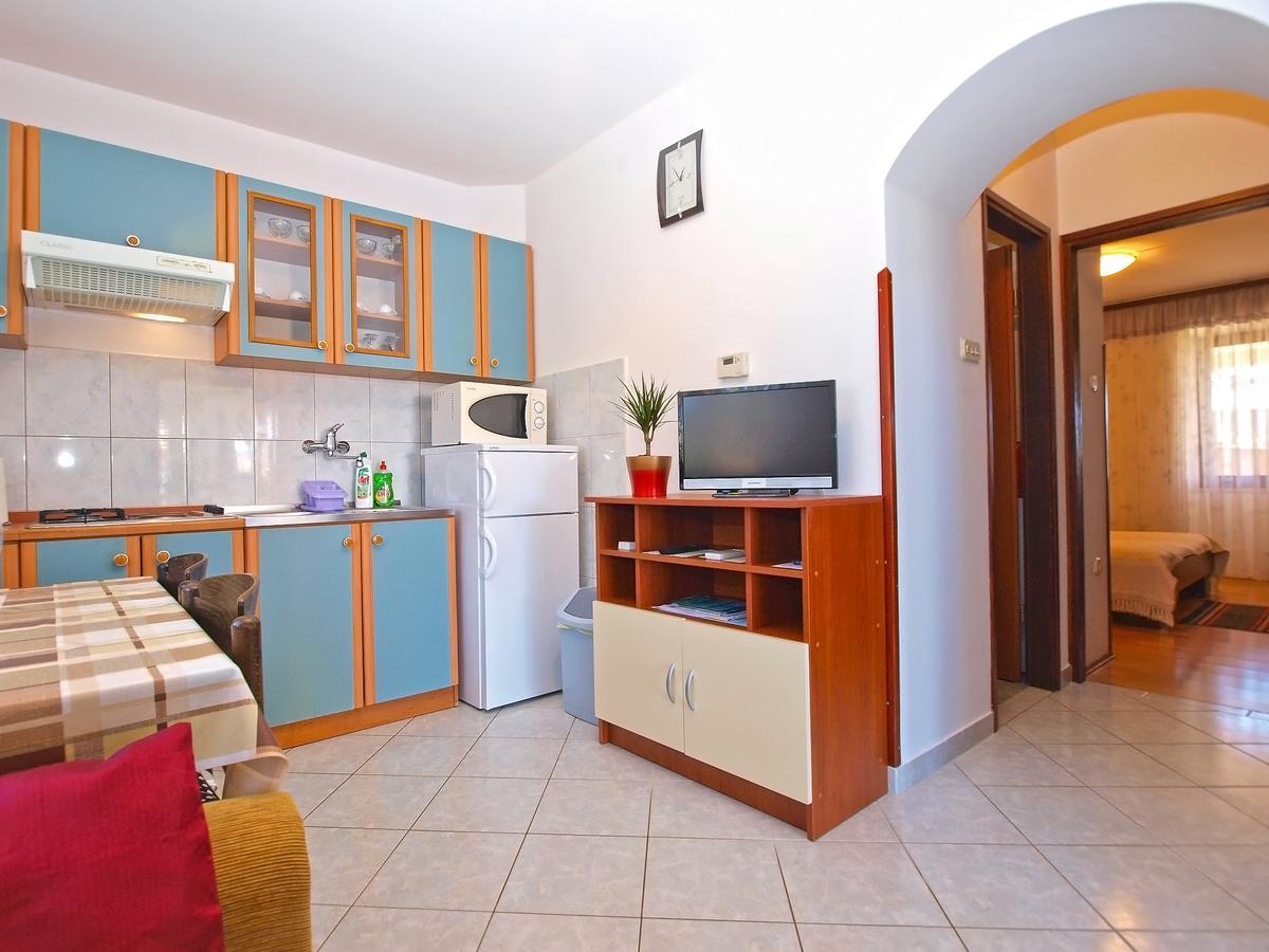 Apartments Blazenka 1270 Πούλα Εξωτερικό φωτογραφία