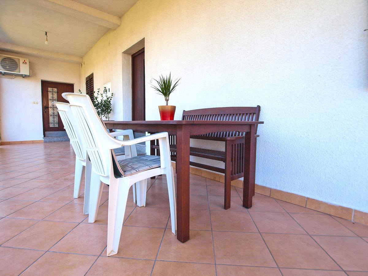 Apartments Blazenka 1270 Πούλα Εξωτερικό φωτογραφία