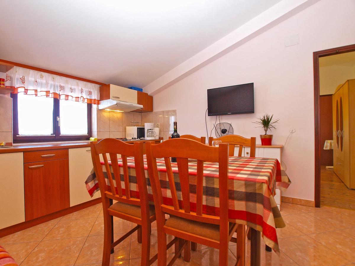 Apartments Blazenka 1270 Πούλα Εξωτερικό φωτογραφία