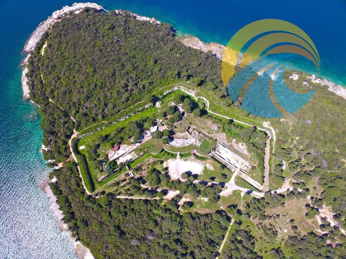Apartments Blazenka 1270 Πούλα Εξωτερικό φωτογραφία