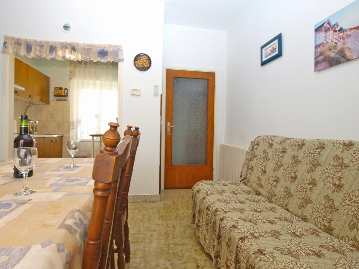 Apartments Blazenka 1270 Πούλα Εξωτερικό φωτογραφία