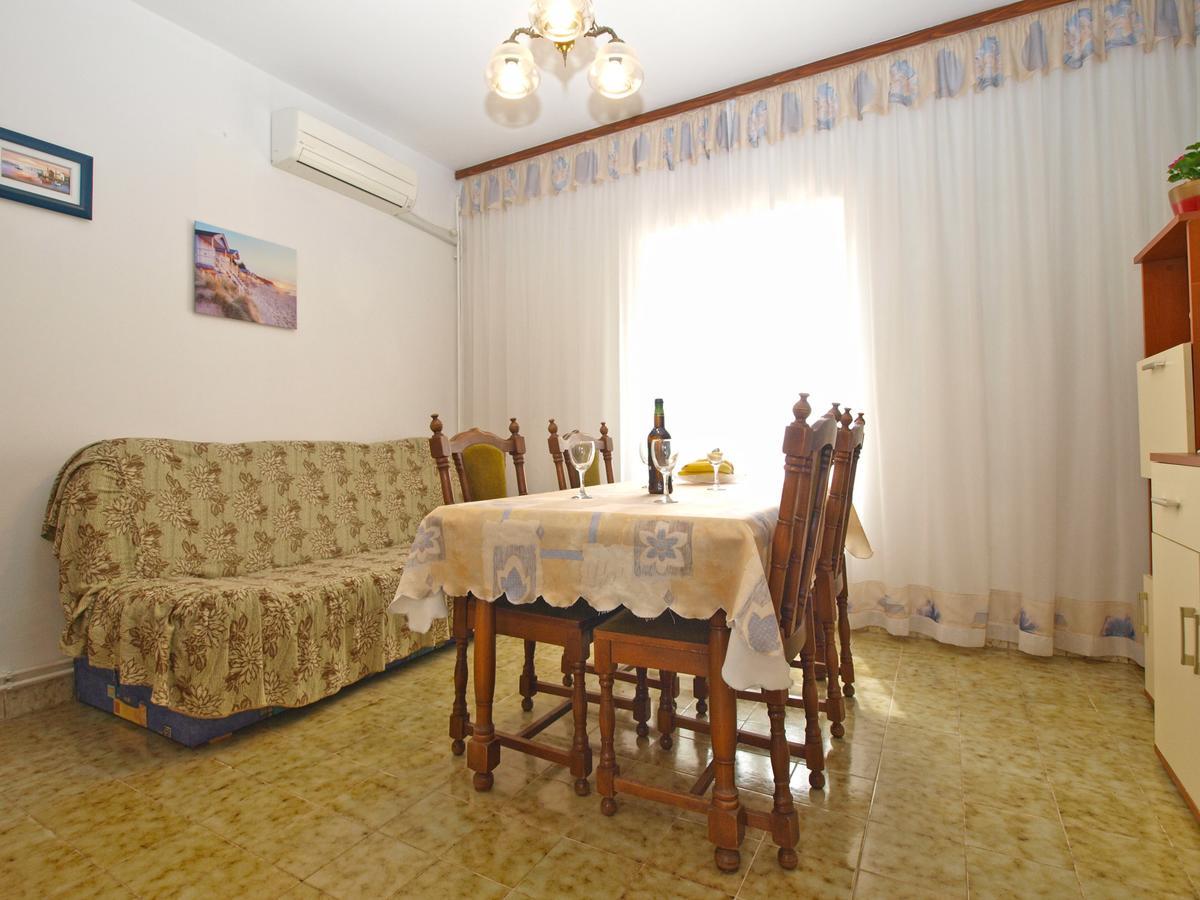 Apartments Blazenka 1270 Πούλα Εξωτερικό φωτογραφία