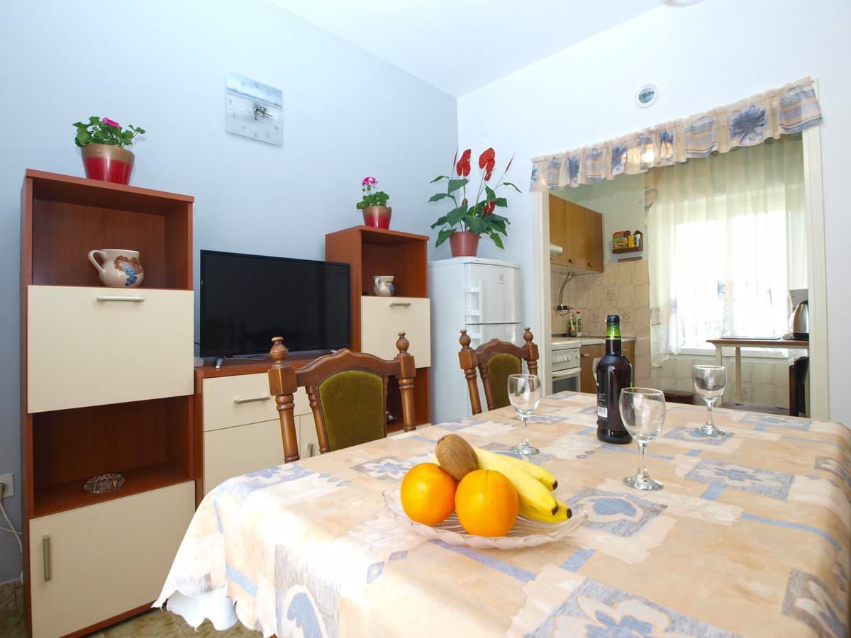Apartments Blazenka 1270 Πούλα Εξωτερικό φωτογραφία